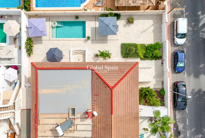 Venta - CASA -
PUNTA PRIMA - Costa Blanca