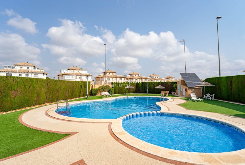 Venta - Casa Quatro -
ORIHUELA COSTA - Lomas de Cabo Roig