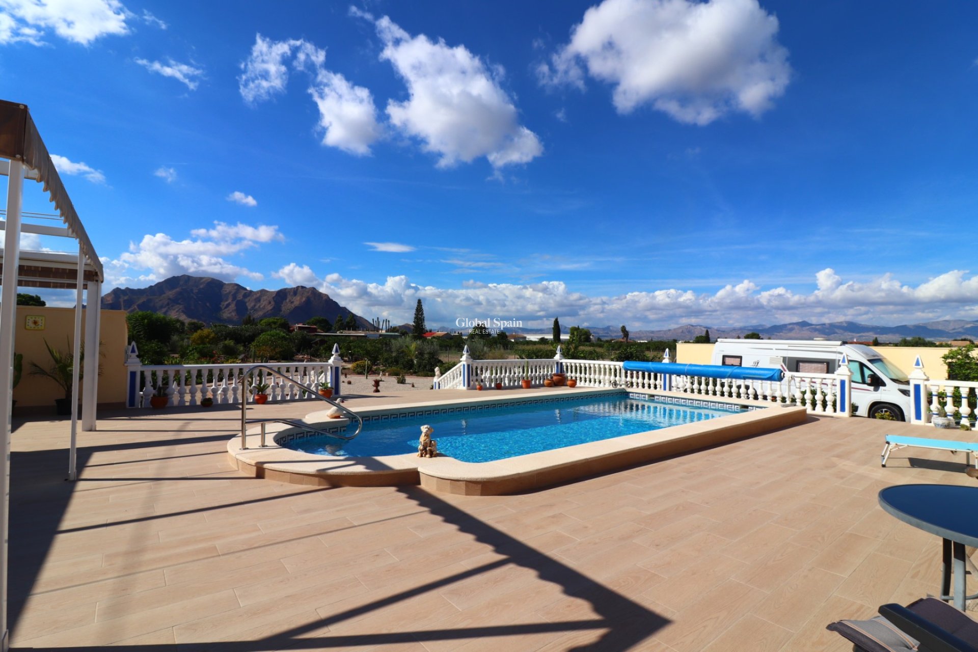 Venta - CASA -
Rafal - El Mudamiento