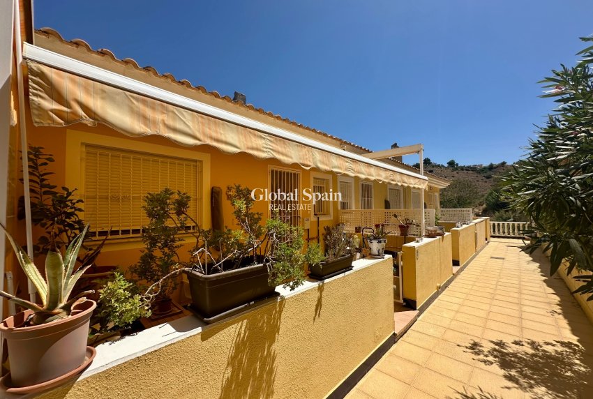 Venta - CASA -
ROJALES - Benimar