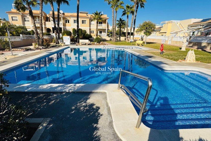 Venta - CASA -
ROJALES - Ciudad Quesada