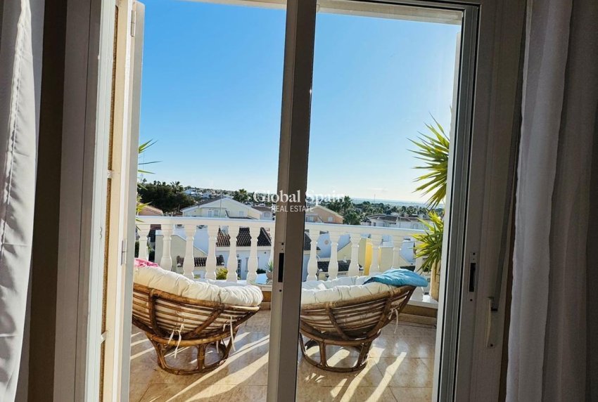 Venta - CASA -
ROJALES - Ciudad Quesada