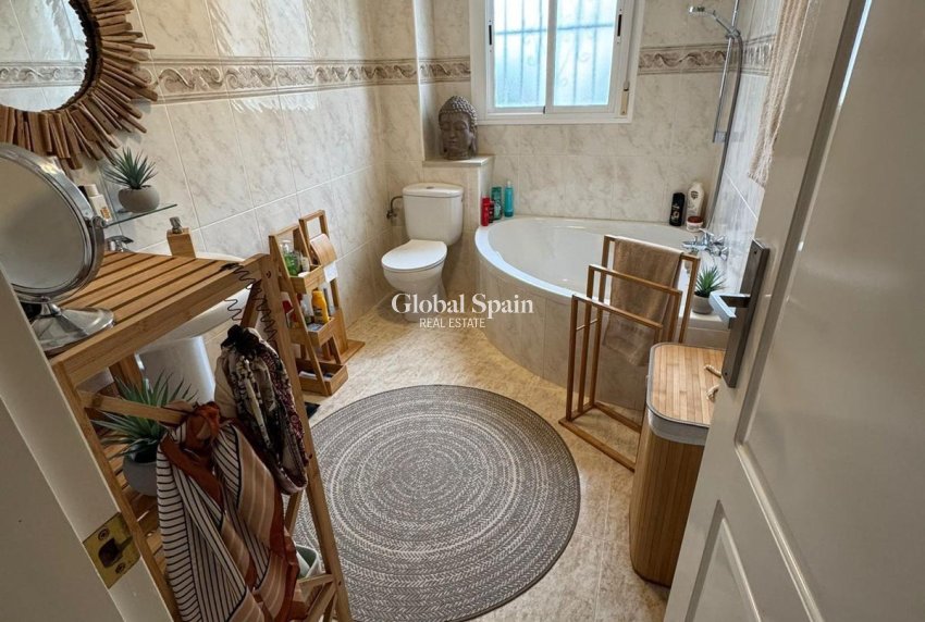 Venta - CASA -
ROJALES - Ciudad Quesada