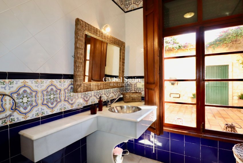 Venta - CASA -
ROJALES - Heredades