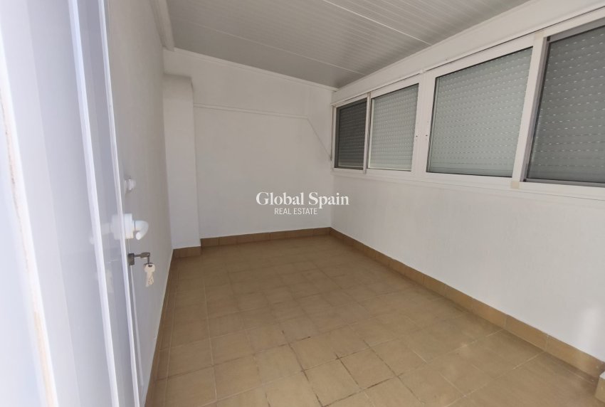 Venta - CASA -
ROJALES - Inland