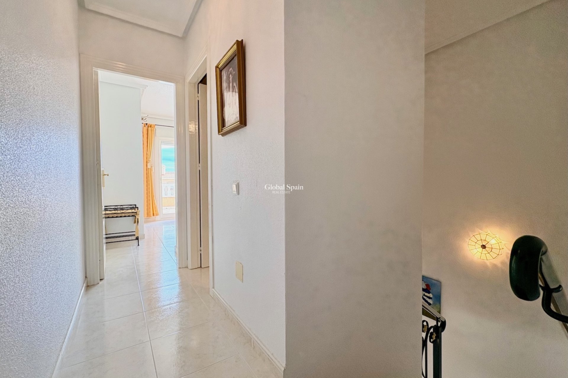 Venta - CASA -
ROJALES - Inland