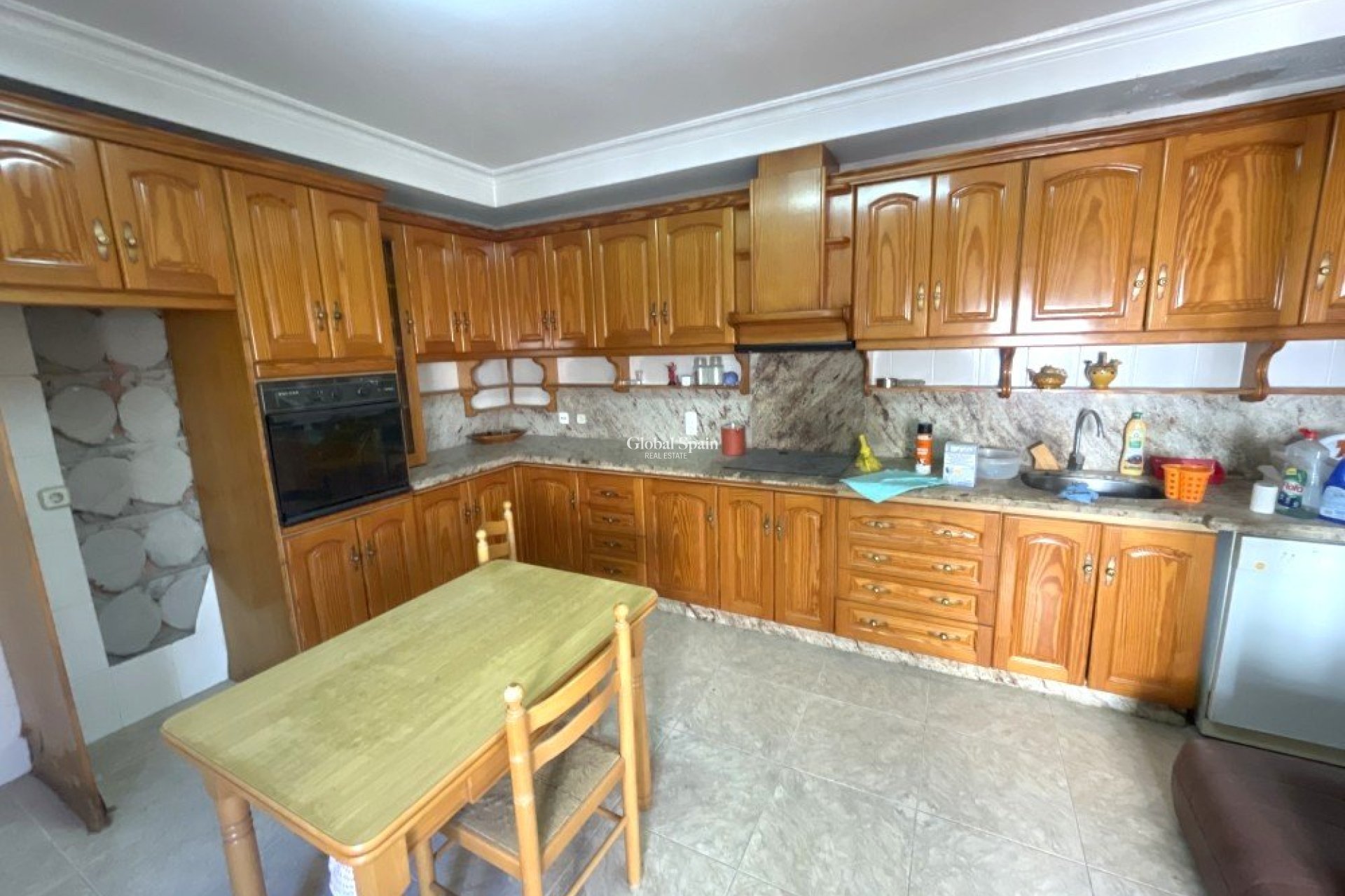 Venta - CASA -
ROJALES - Inland