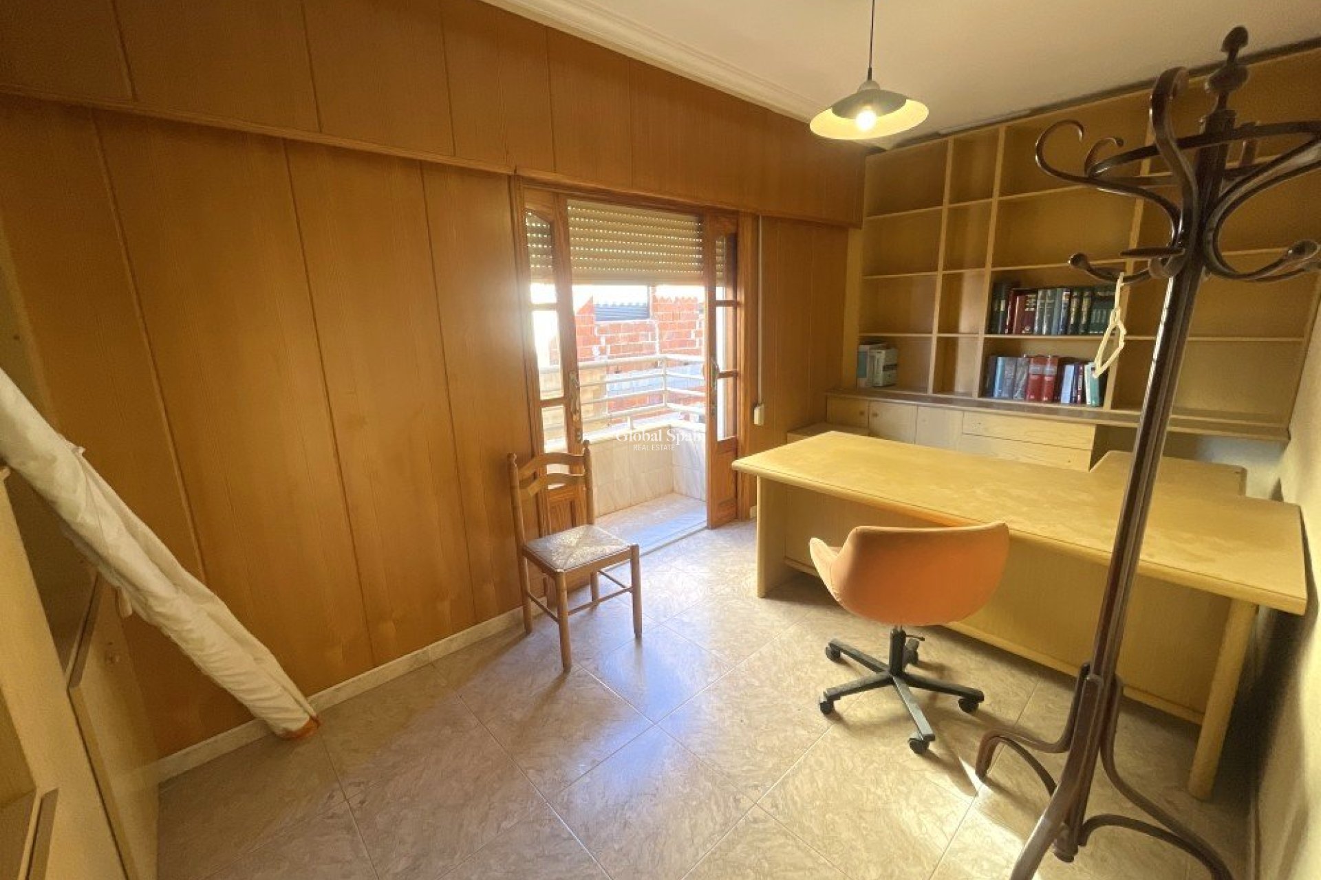 Venta - CASA -
ROJALES - Inland