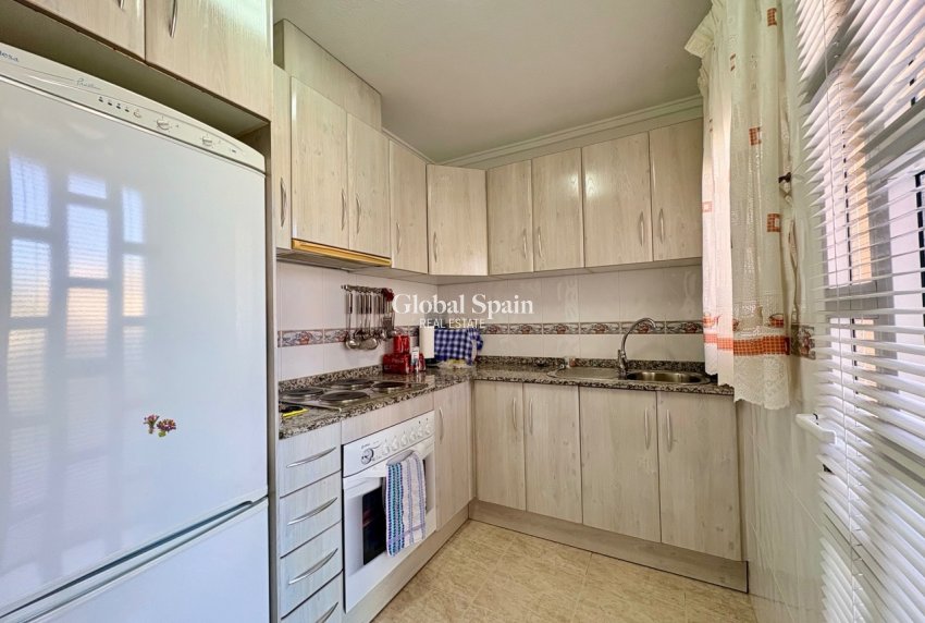 Venta - CASA -
ROJALES - Inland