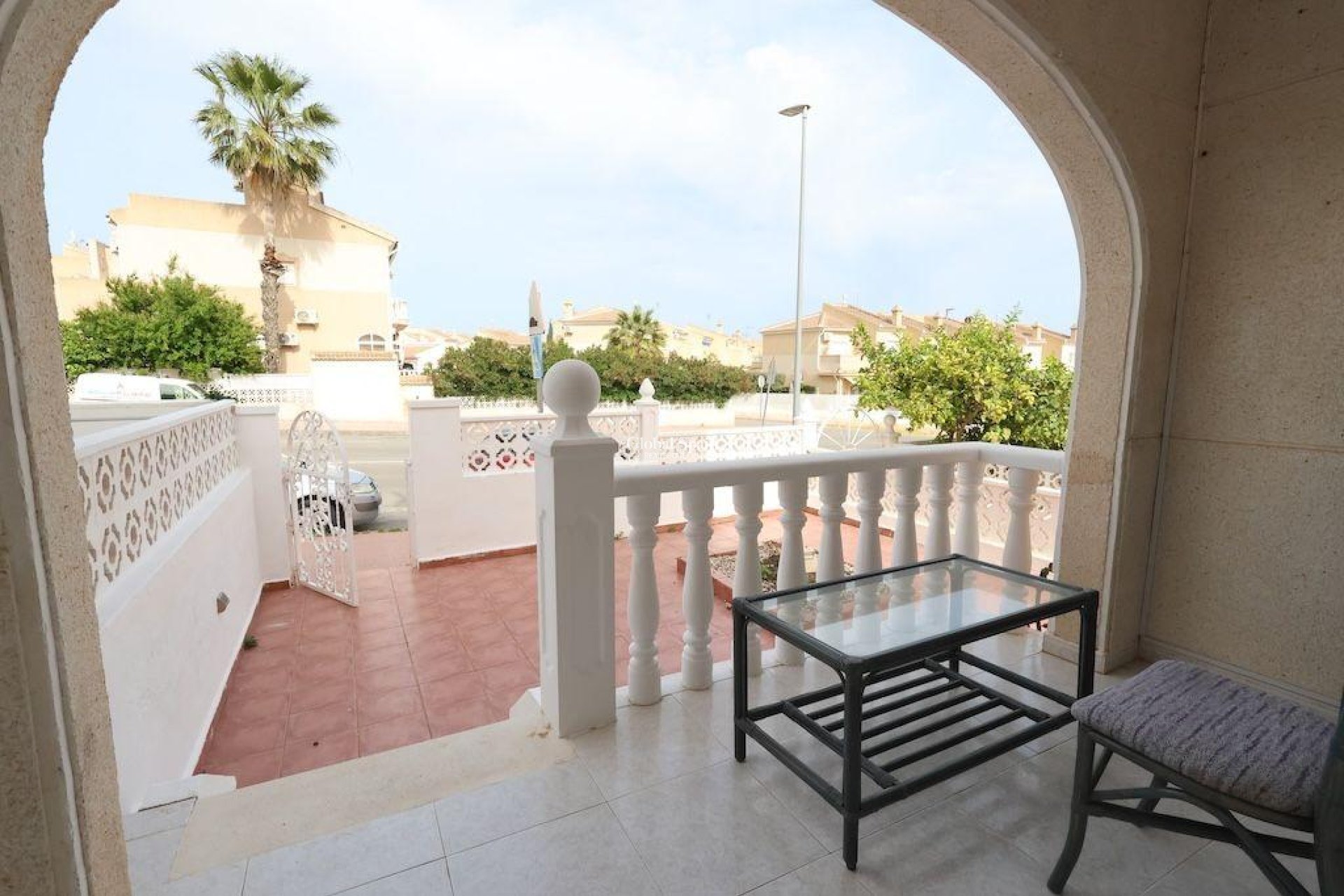 Venta - CASA -
ROJALES - Inland