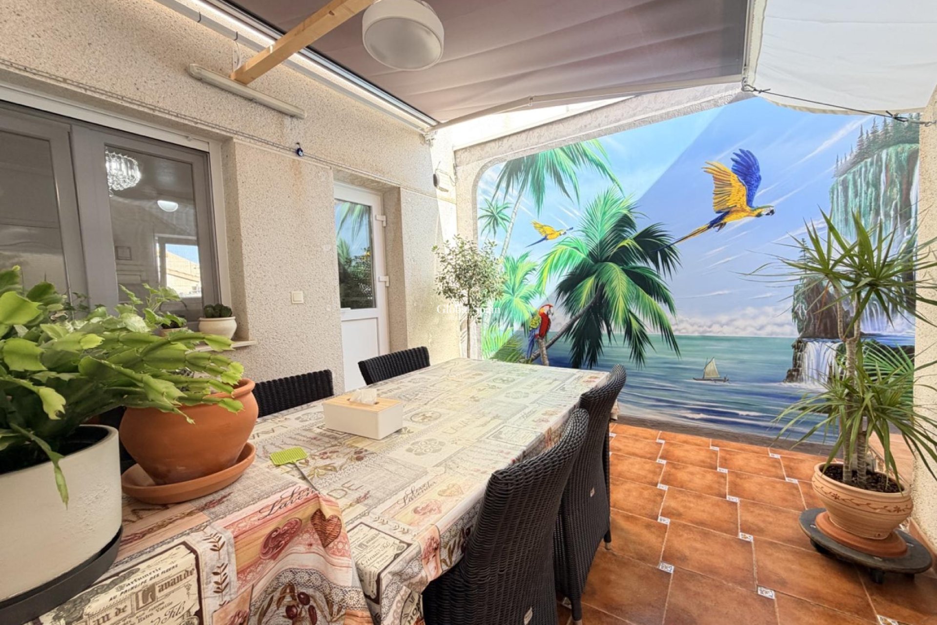 Venta - CASA -
ROJALES - Inland