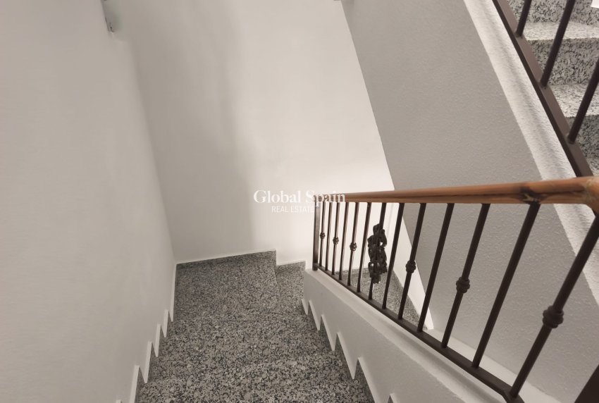 Venta - CASA -
ROJALES - Inland