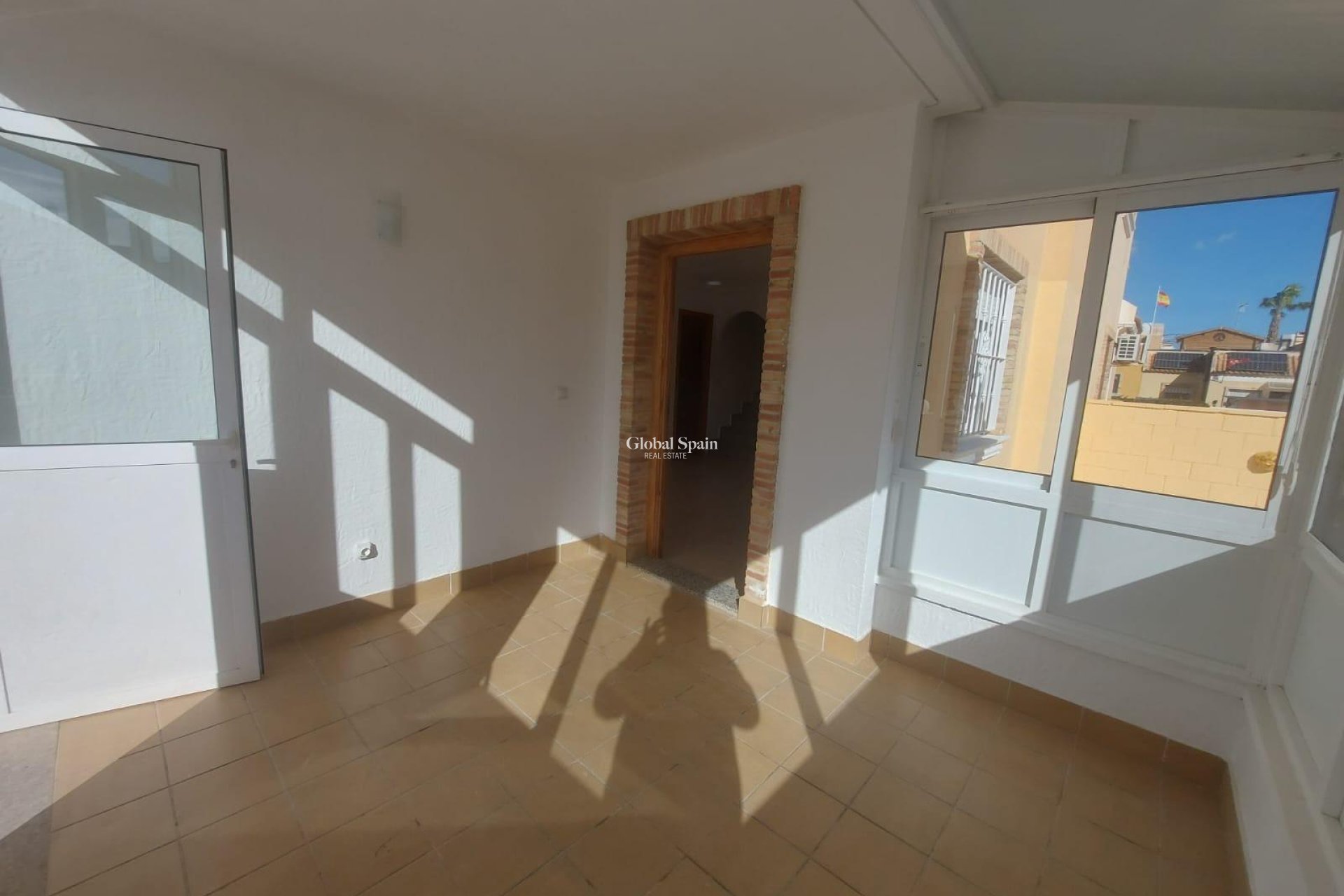 Venta - CASA -
ROJALES - Lo Marabú