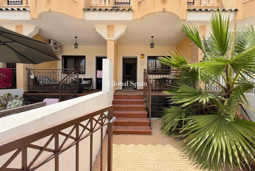 Venta - CASA -
ROJALES - Lo Marabú
