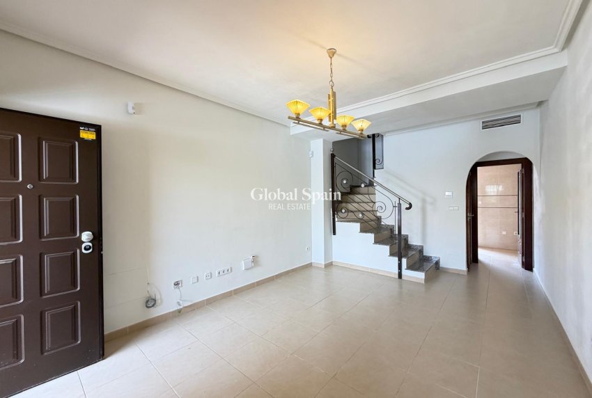 Venta - CASA -
ROJALES - Lo Marabú