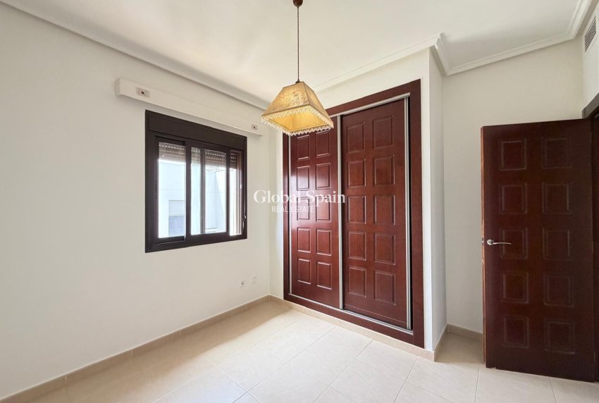 Venta - CASA -
ROJALES - Lo Marabú