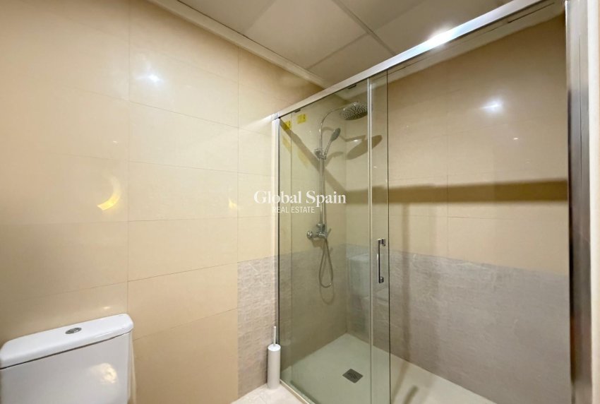 Venta - CASA -
ROJALES - Lo Marabú