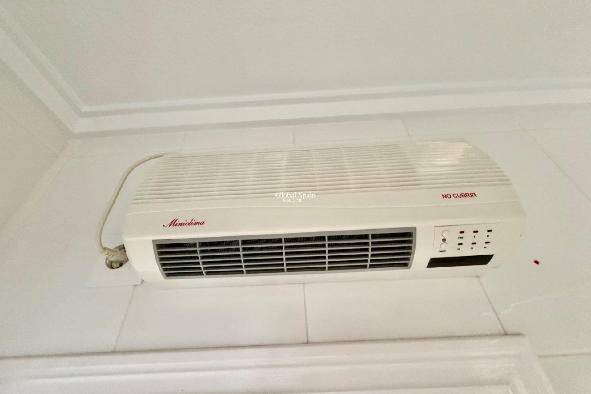 Venta - CASA -
ROJALES - Pueblo