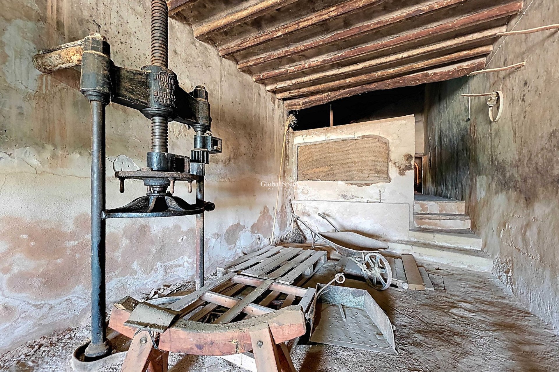 Venta - Casa rural -
Pinoso