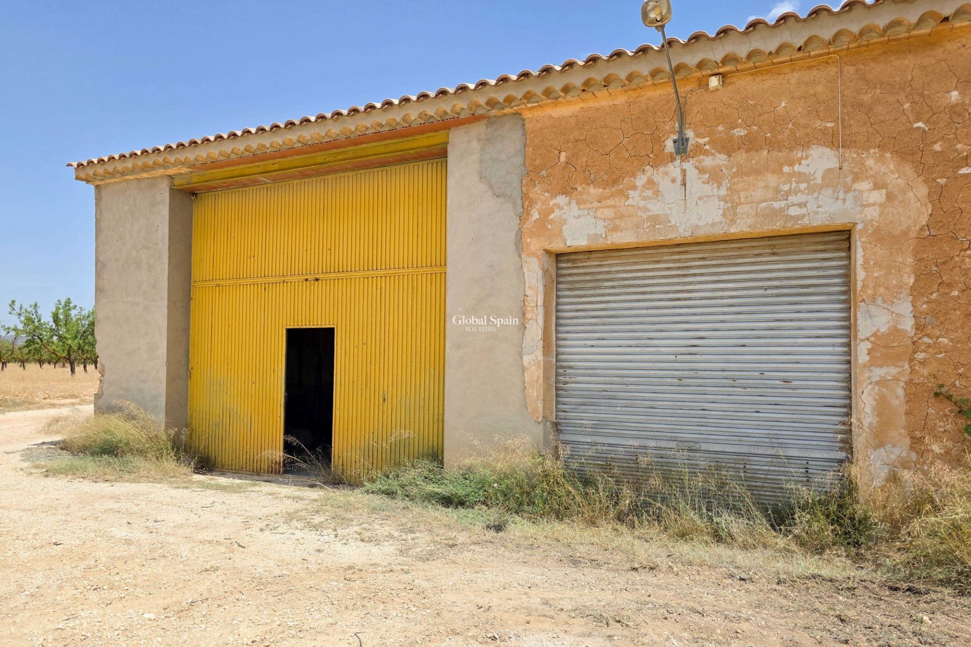 Venta - Casa rural -
Pinoso