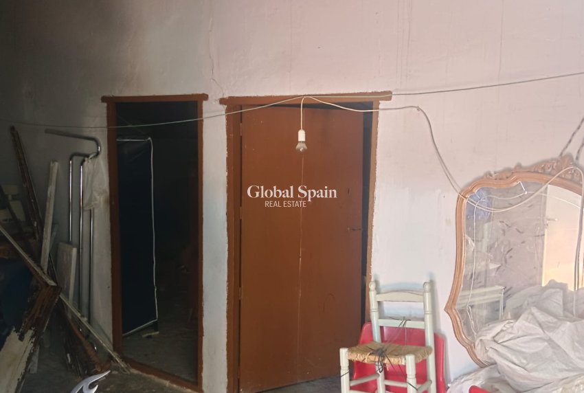 Venta - CASA -
SALINAS - Inland