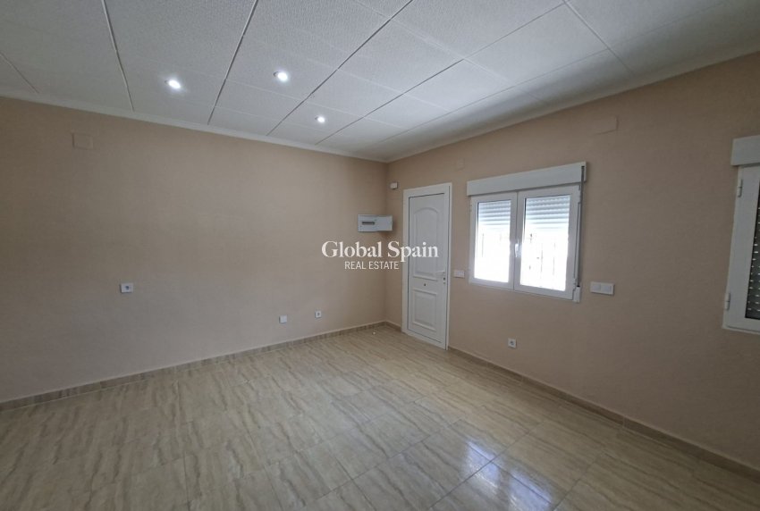 Venta - CASA -
SAN FULGENCIO - Costa Blanca