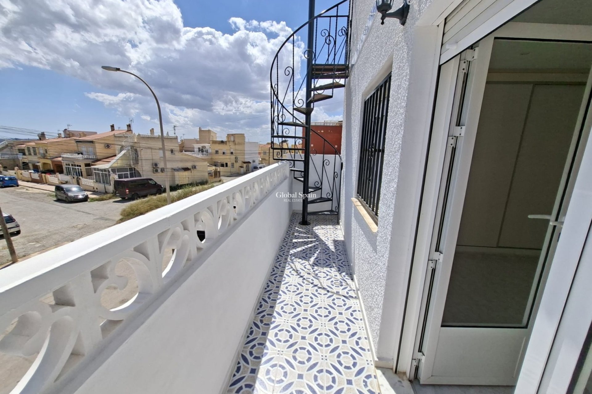 Venta - CASA -
SAN FULGENCIO - Costa Blanca