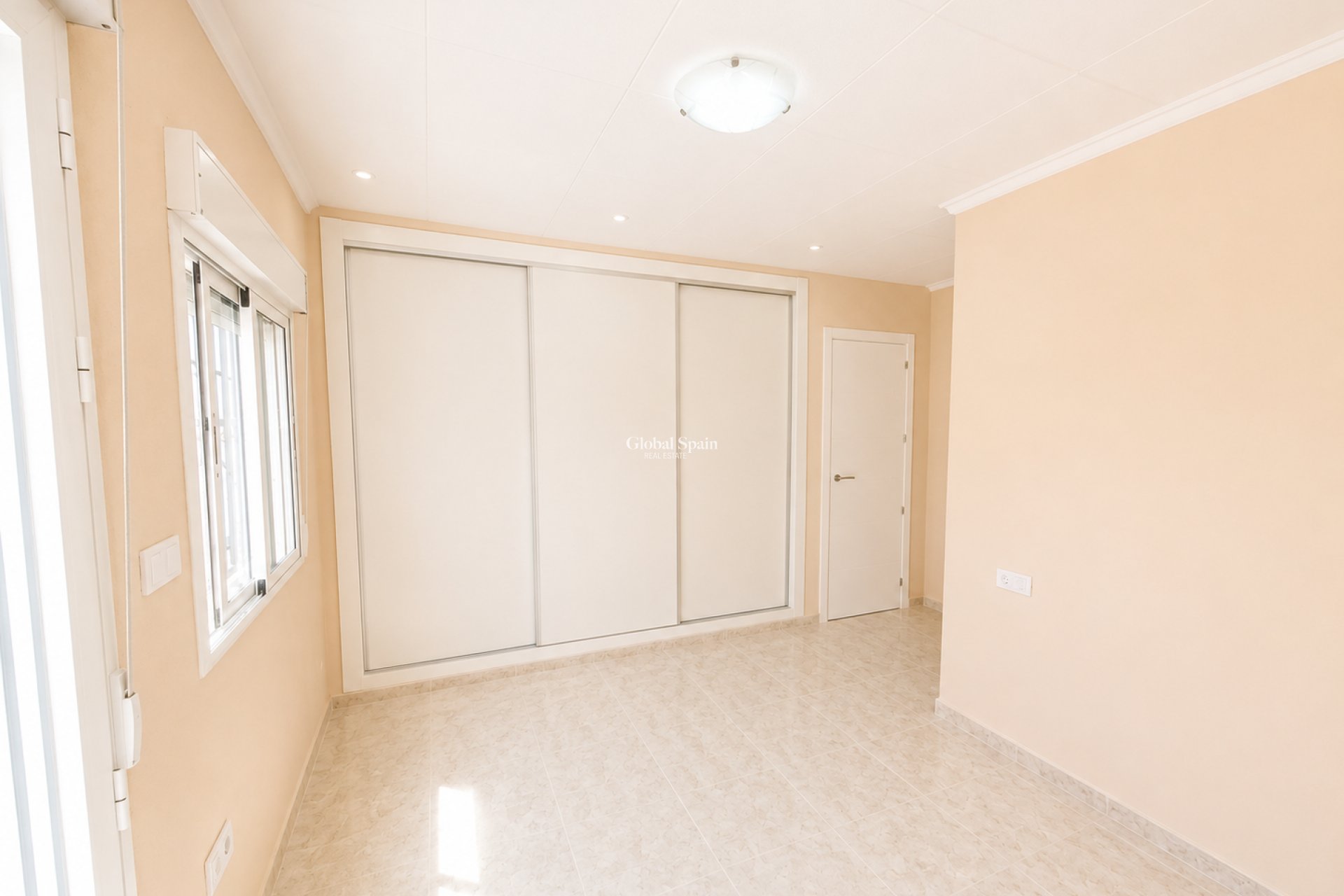 Venta - CASA -
SAN FULGENCIO - Costa Blanca