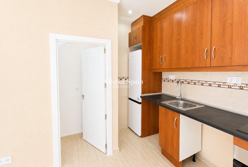 Venta - CASA -
SAN FULGENCIO - Costa Blanca