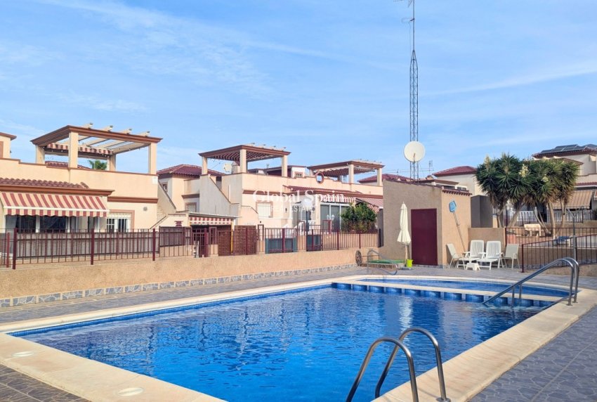 Venta - CASA -
SAN FULGENCIO - Costa Blanca