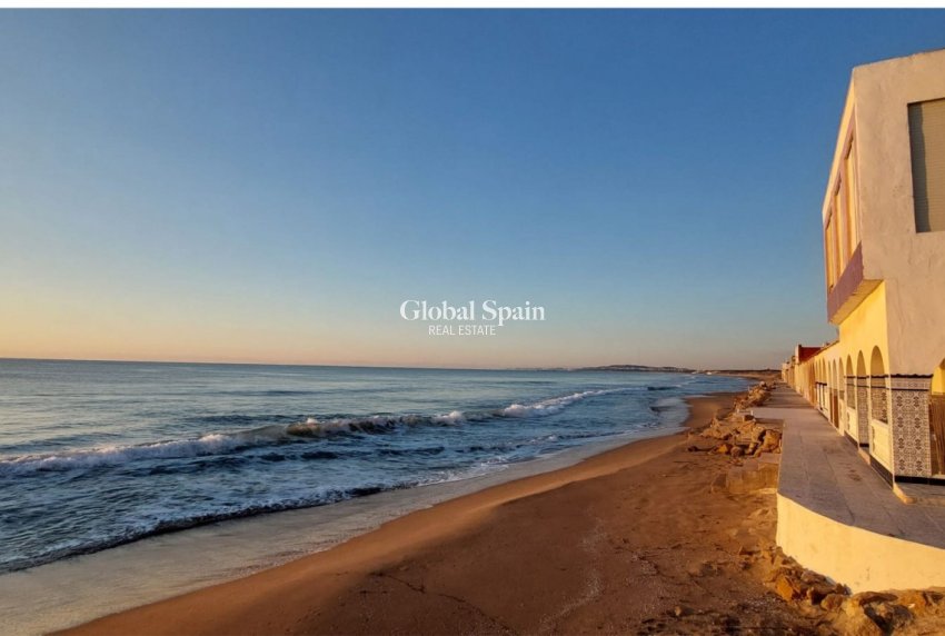 Venta - CASA -
SAN FULGENCIO - Costa Blanca