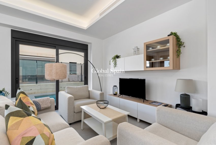 Venta - CASA -
SAN FULGENCIO - LA MARINA