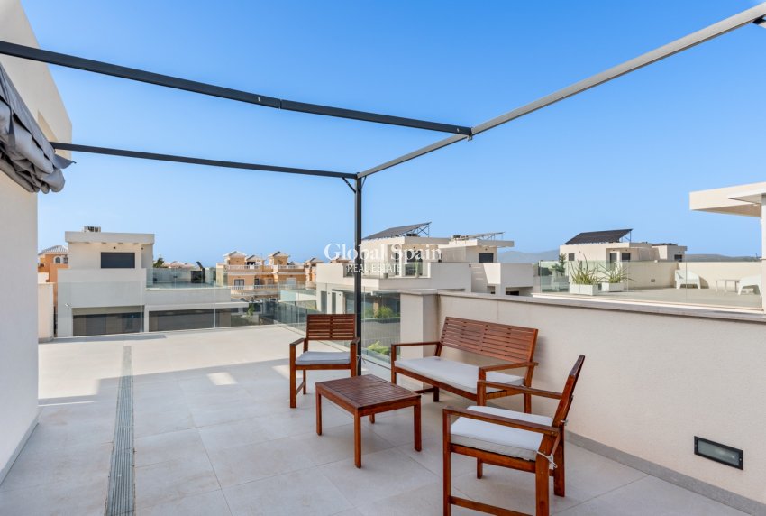 Venta - CASA -
SAN FULGENCIO - LA MARINA