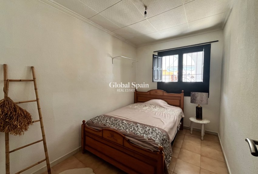 Venta - CASA -
SAN FULGENCIO - urb.la marina