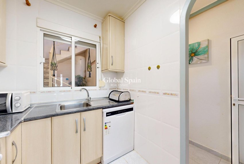 Venta - CASA -
SAN MIGUEL DE SALINAS - 03193