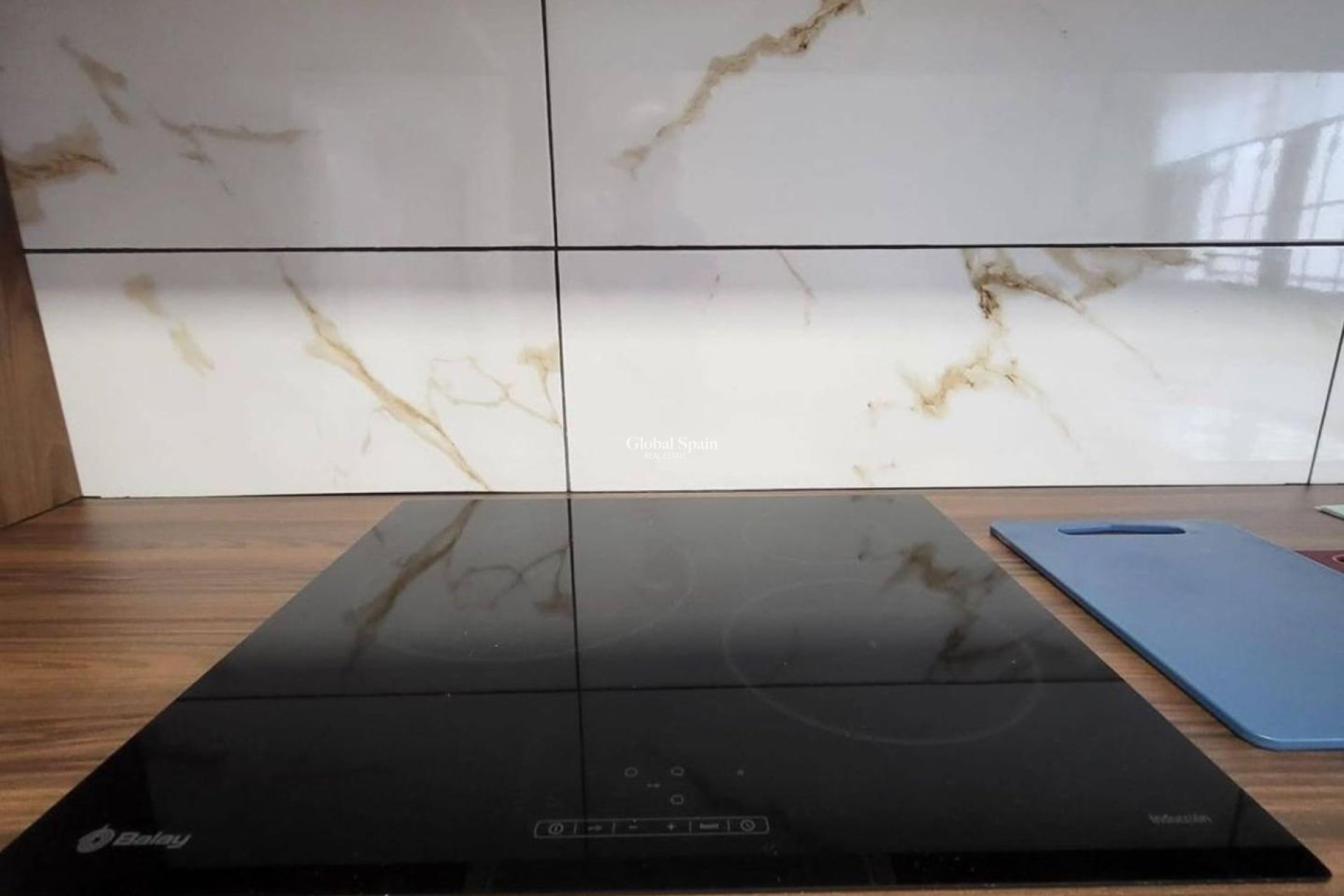 Venta - CASA -
SAN MIGUEL DE SALINAS - Ciudad de las comunicaciones