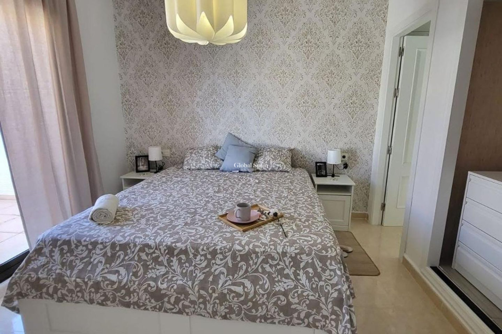 Venta - CASA -
SAN MIGUEL DE SALINAS - Ciudad de las comunicaciones