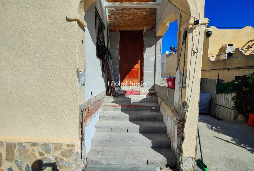 Venta - CASA -
SAN MIGUEL DE SALINAS - Inland