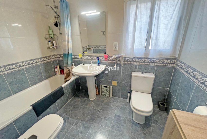 Venta - CASA -
SAN MIGUEL DE SALINAS - Las Filipinas