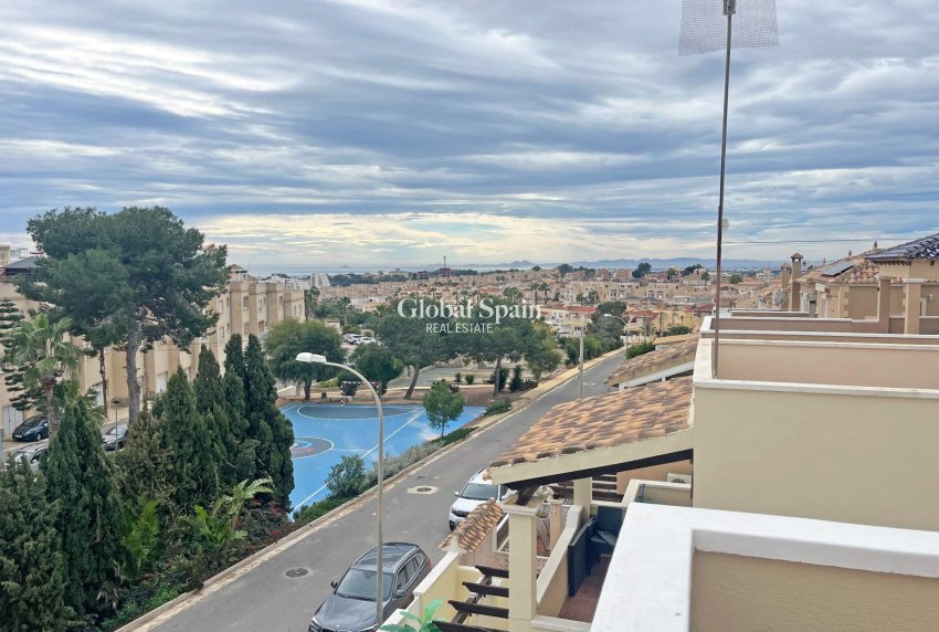 Venta - CASA -
SAN MIGUEL DE SALINAS - Las Filipinas