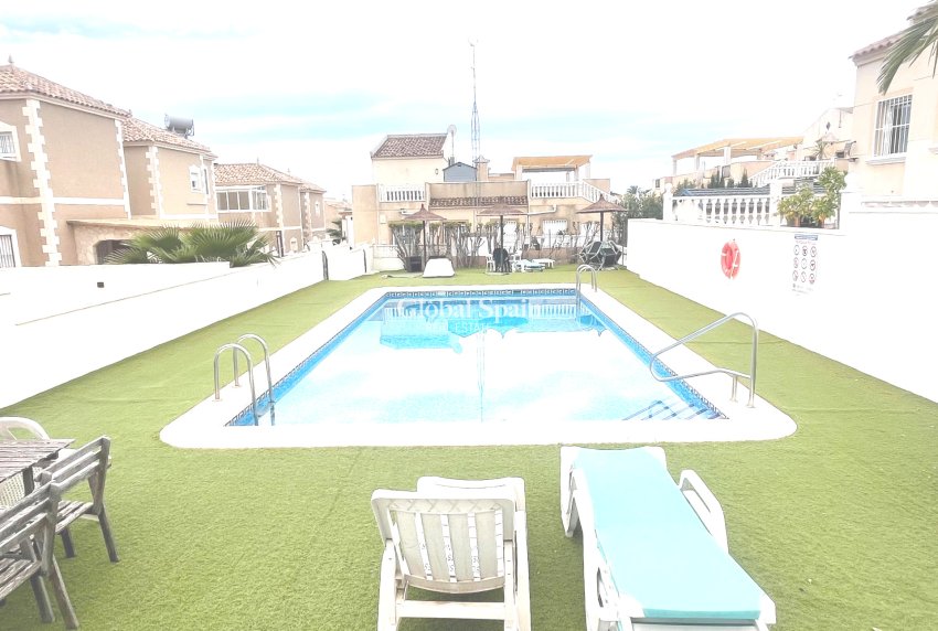 Venta - CASA -
SAN MIGUEL DE SALINAS - Las Filipinas