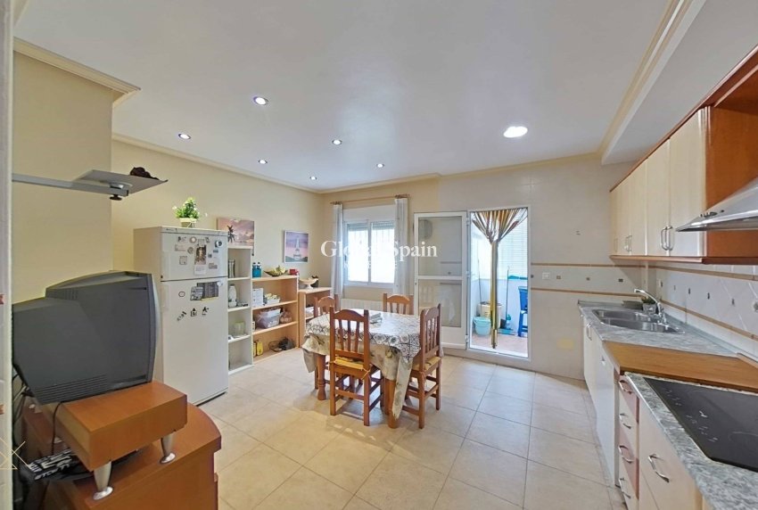 Venta - CASA -
SAN PEDRO DEL PINATAR - CENTRO