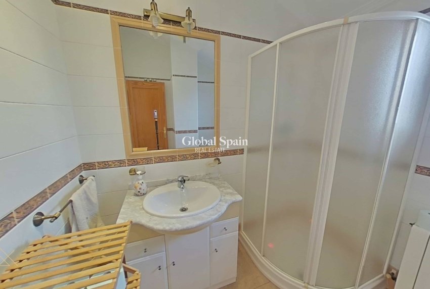 Venta - CASA -
SAN PEDRO DEL PINATAR - CENTRO