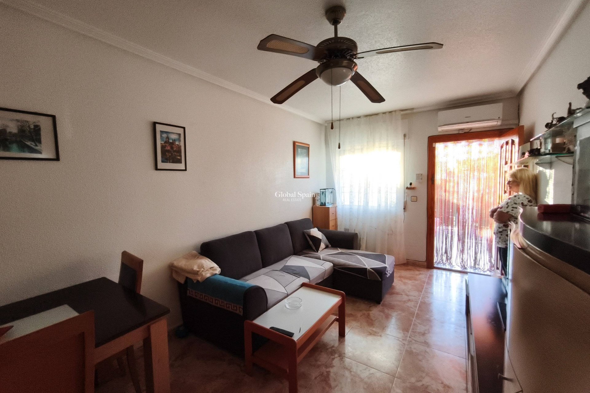Venta - CASA -
SAN PEDRO DEL PINATAR - Lo pagan