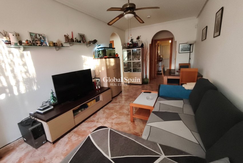Venta - CASA -
SAN PEDRO DEL PINATAR - Lo pagan