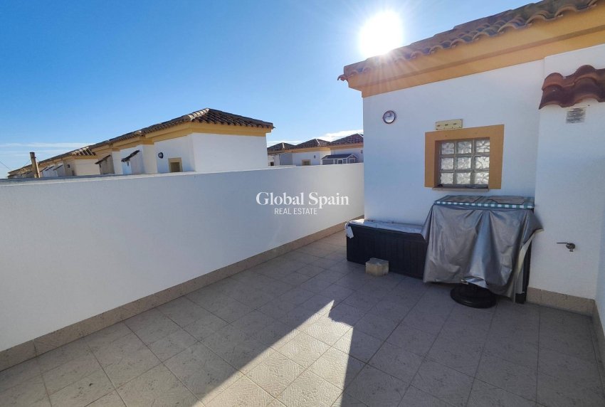 Venta - CASA -
SAN PEDRO DEL PINATAR - Lo pagan