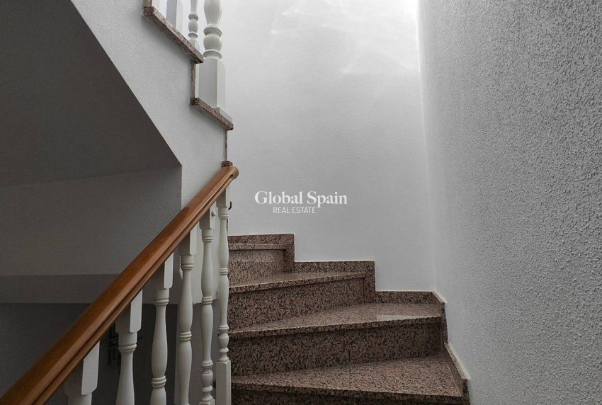 Venta - CASA -
SAN PEDRO DEL PINATAR - Lo pagan