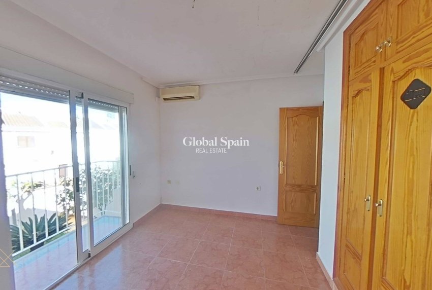 Venta - CASA -
SAN PEDRO DEL PINATAR - Lo pagan