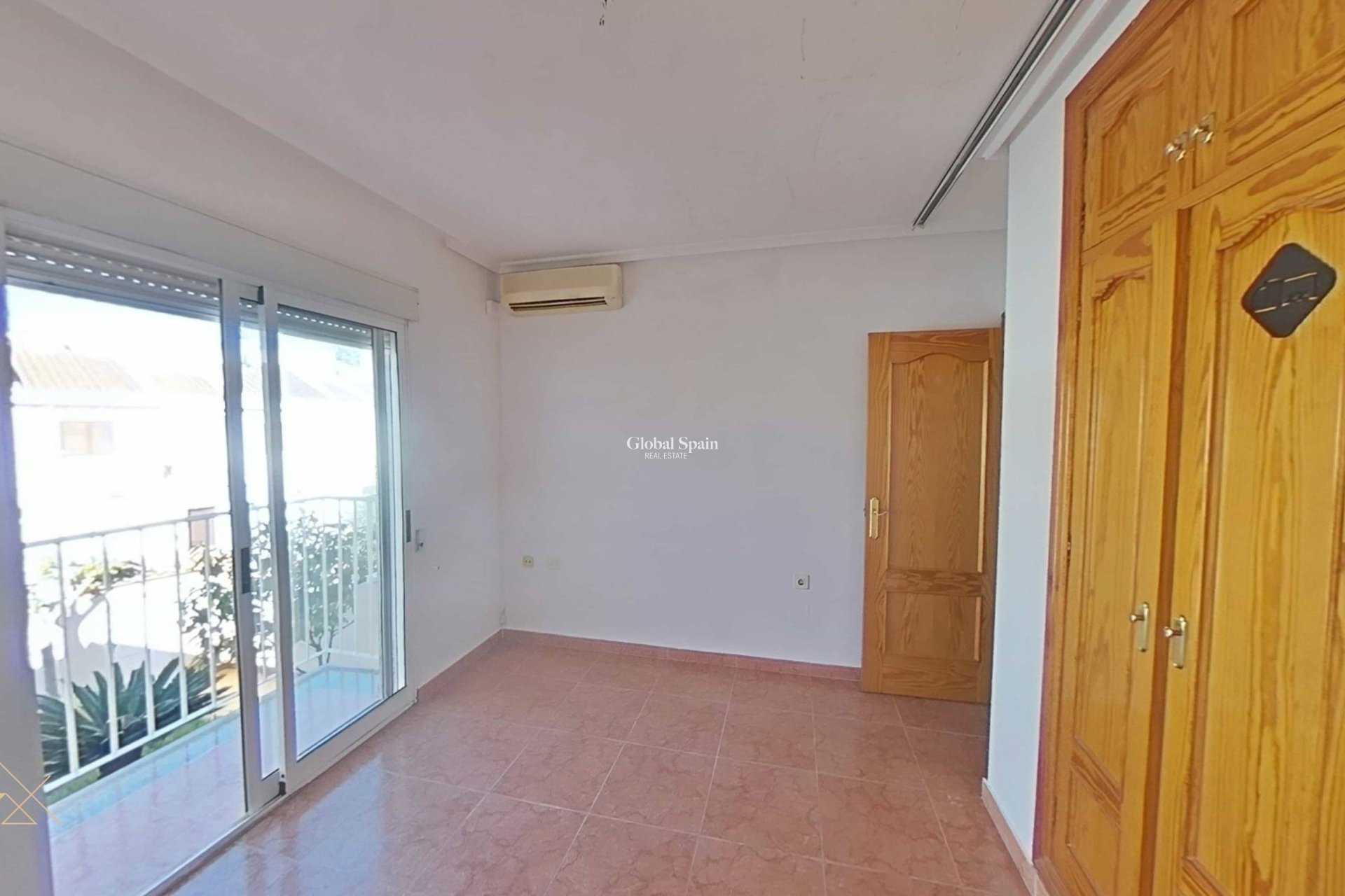 Venta - CASA -
SAN PEDRO DEL PINATAR - Lo pagan