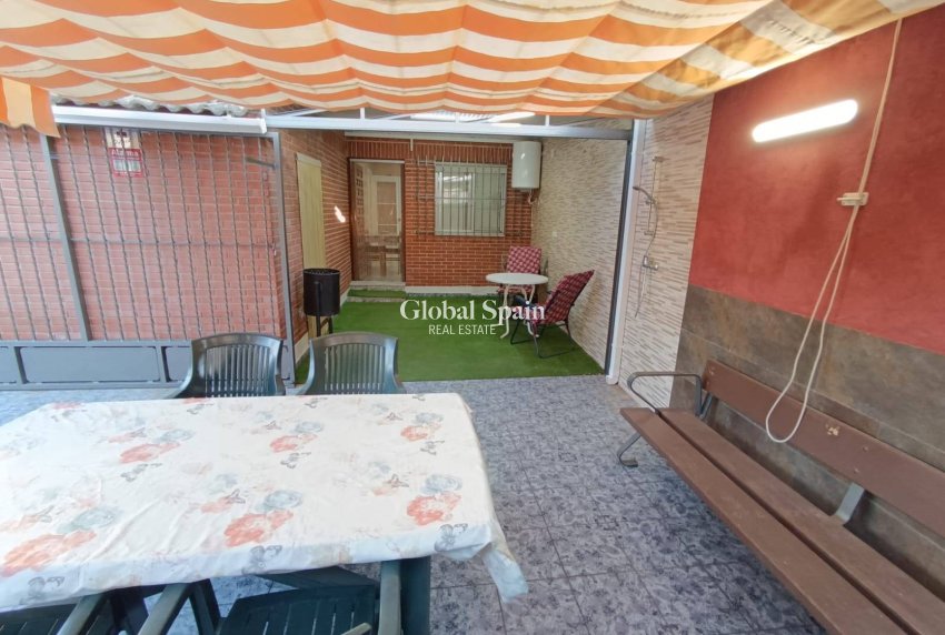 Venta - CASA -
SAN PEDRO DEL PINATAR - Los Cuarteros